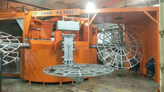 Купить Прочное низкошумное оборудование для ротоформовки для производства автомобильных топливных баков Производство в сети